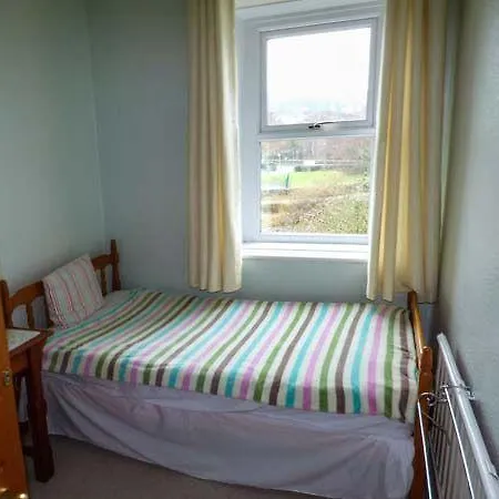 5 Ribble Terrace * Settle